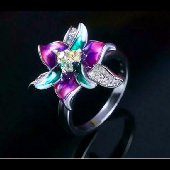🤩 Last One 🤩Gorgeous Flower .925 Silver Ring - Picture 2 of 7